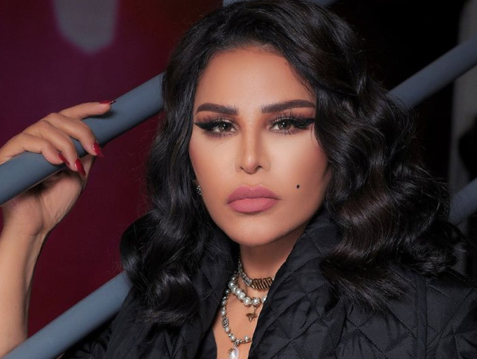 الفنانة الإماراتية «أحلام الشامسي» تبهر العالم بصوتها