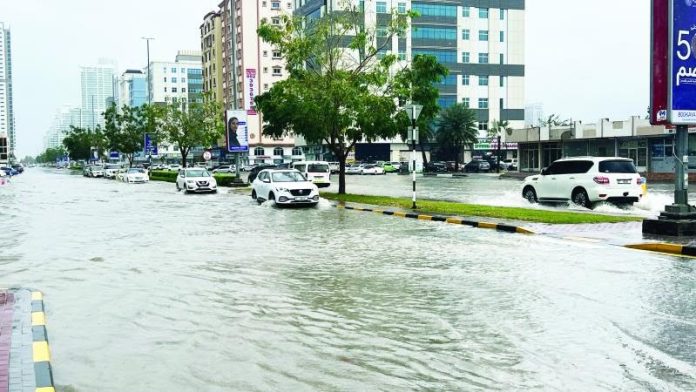 بالفيديو ... الإمارات خلال أقل من 24 ساعة بعد الأمطار الغزيرة