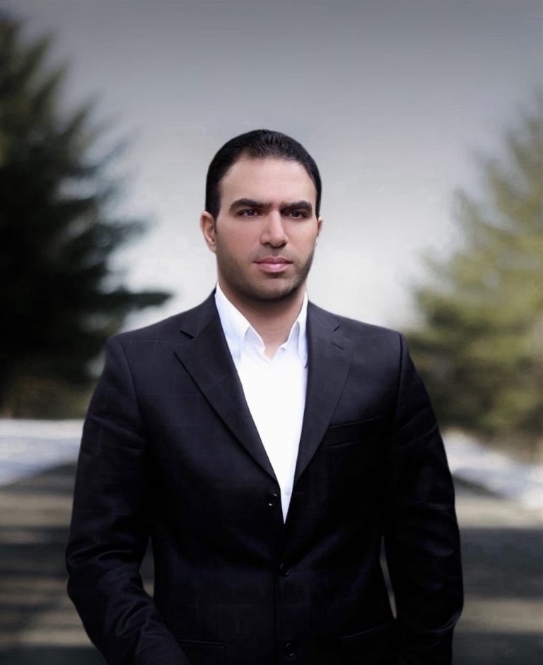 رجل الأعمال مهند صقر: الثورة محطة فارقة ومسؤولية الجميع الحفاظ على مكتسباتها